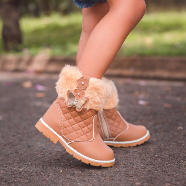 Bota Infantil Feminino Inverno Pelinho Borboleta Caramelo-Café com